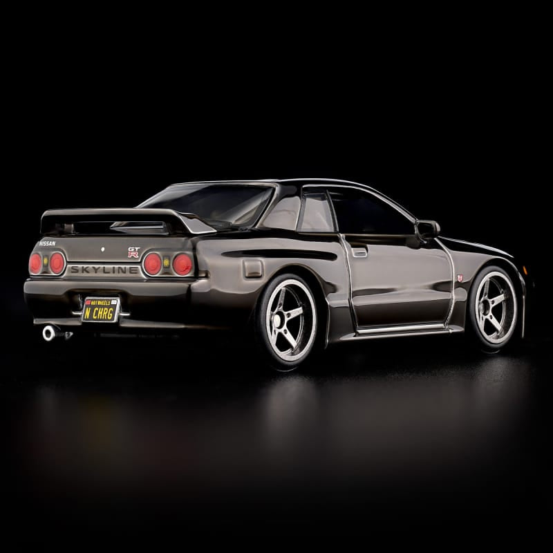 Hot Wheels Nissan Skyline GT-R BNR32, rear view